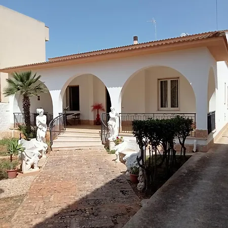 L'oasi Di Ciancio 1 Tatil Evi